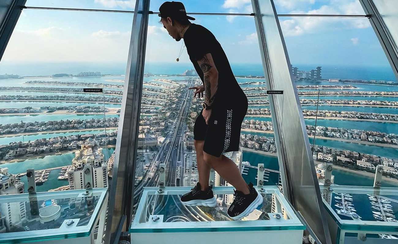 The View At The Palm Level 52 — General Admission Non Prime Hour  — image 6